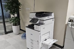 Lắp máy photocopy cho khách hàng tại khu vực Mỹ Đình